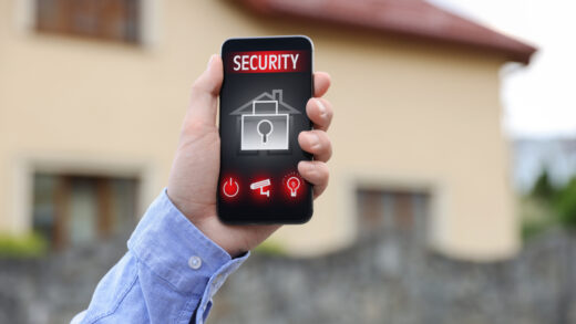Jak zabezpieczyć dom przed włamaniem nowoczesne systemy alarmowe i monitoring